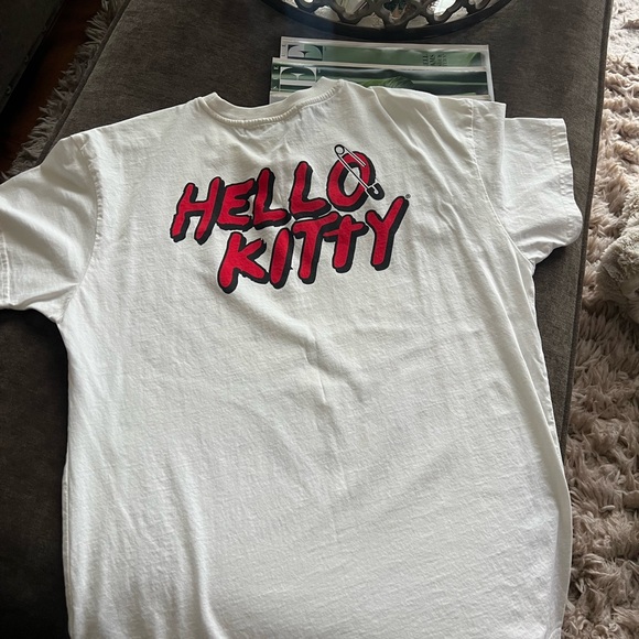 New Hello Kitty bomber size small.
Limited Addition. 
#Forever21🥰 - Picture 5 of 5